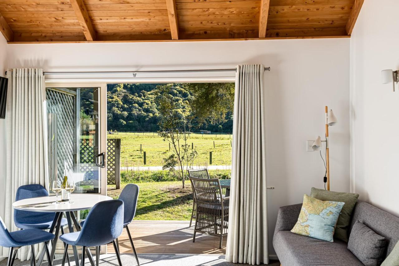 Abel Tasman Lodge 마라하우 외부 사진
